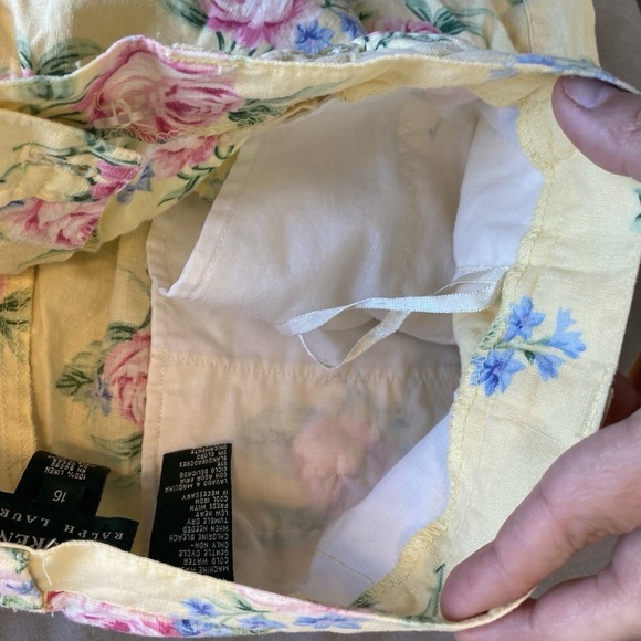 Lauren Ralph Lauren Size 16 100% Linen Shorts Yellow Floral Logo - Picture 10 of 11